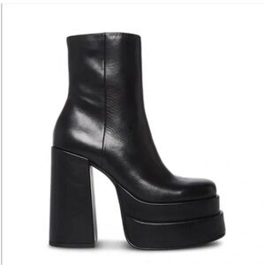 Steve Madden Black High Platform Boots